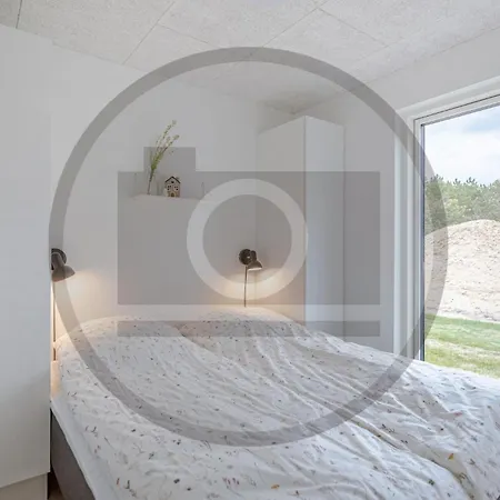 4 Bedroom Awesome In 別荘